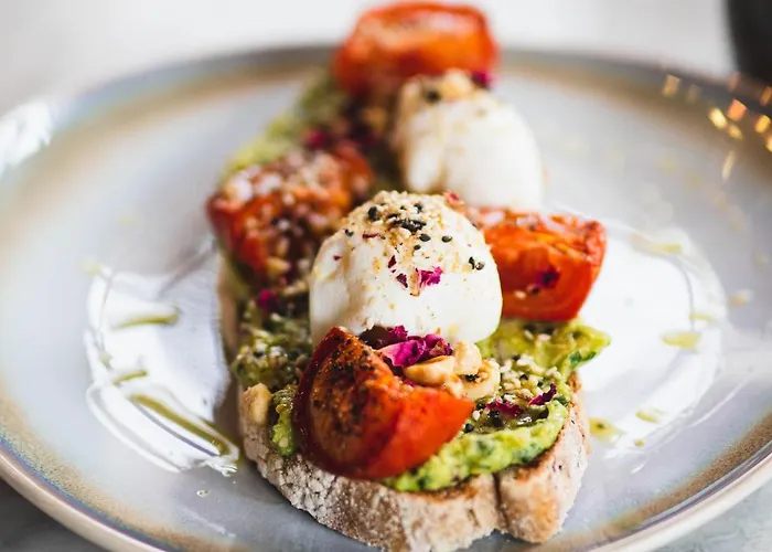 Alba - 2 Bedroom Luxury By Mint Bristol